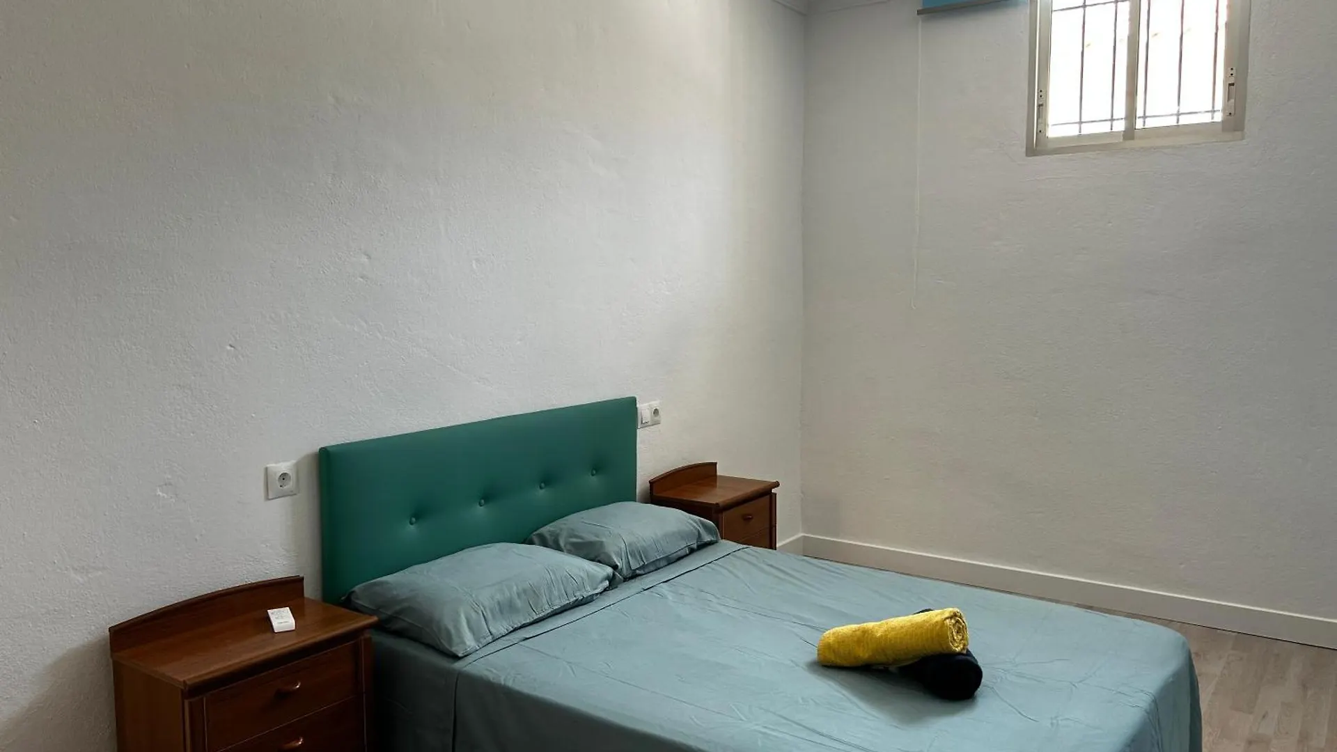 Casa La Paz En Malaga, Junto Al Parque Tecnologico Apartment 0*, Malaga